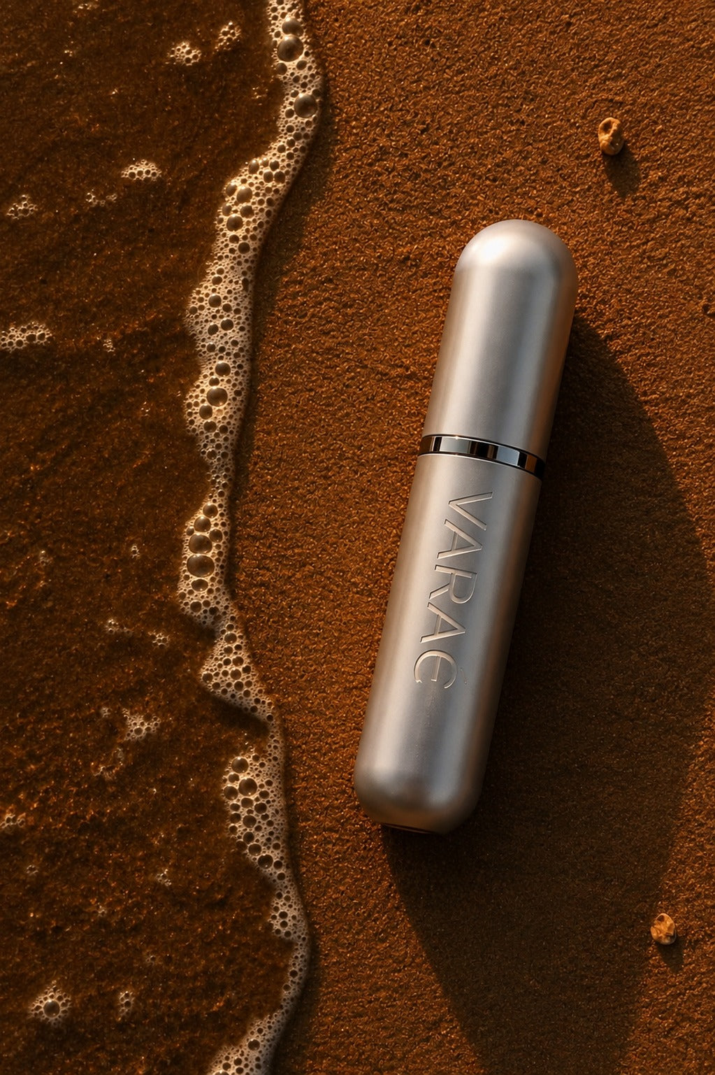 Silver Haze · VARAÉ ANCHOR Ayurvedic nasal inhaler in brushed silver, top view